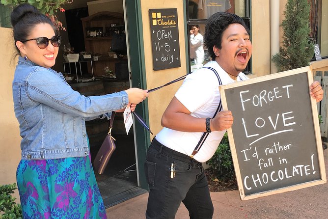 #1 Sonoma Walking Food, Wine Tasting & History Tour (Private) - City Hall, the mission, and Sonoma’s early chapters