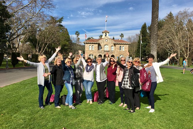 #1 Sonoma Walking Food, Wine Tasting & History Tour (Private) - How much wine you really get