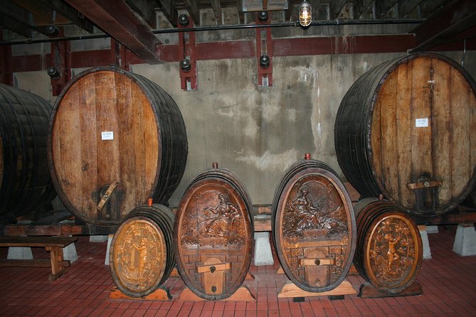 6-Hour Private Limousine Wine Country Tour of Napa or Sonoma - What to expect at the winery stops