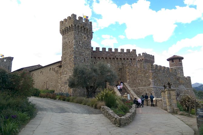 8 Hour Private Napa Wine Tasting Tour with a Sample Stops - Four wineries, one unhurried Napa day