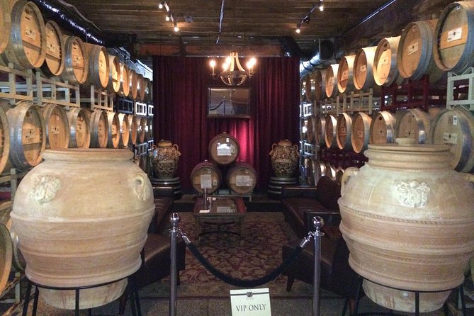 8-Hours Private Limo(up to 8 pass.) Wine Tour of Napa Valley from San Francisco - Lunch, photos, and the spaces between tastings