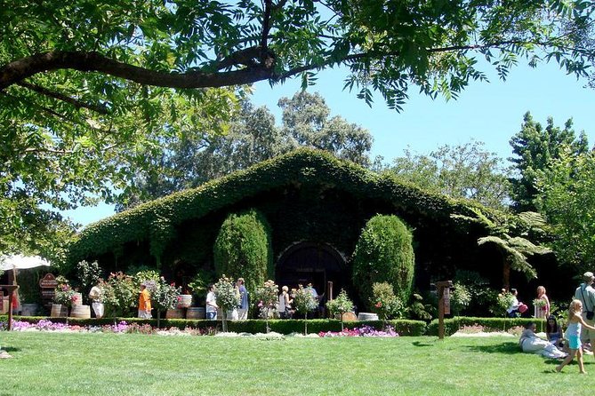 8hr-Private Wine Tour from SF & 1/2 Case of Californian wine. - What the six bottles add to the price