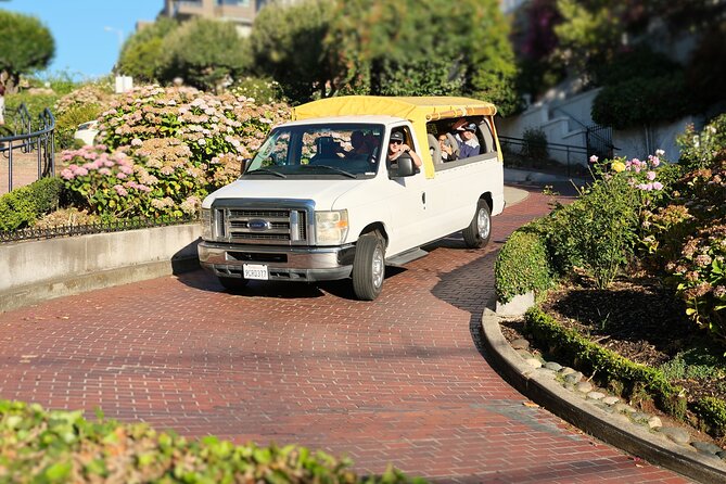 Alcatraz Experience + Lombard St Loop Best City Combo Tour - North Beach, Chinatown, and the city’s old core