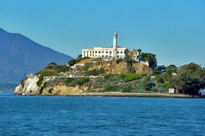 Alcatraz Muir Woods Express with Golden Gate Bridge Visit - Golden Gate Bridge with limited time