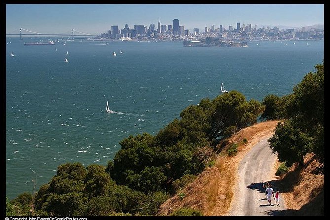 Alcatraz Visit and Golden Gate Bridge Express - Should you book the Alcatraz and Golden Gate Bridge Express?