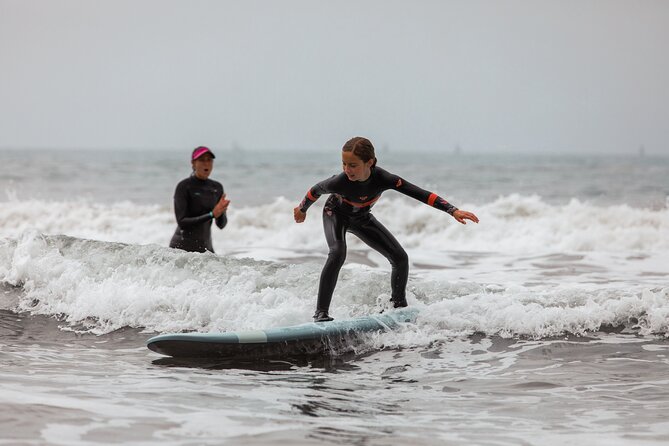 Beginner Surf Lessons At Stinson Beach - Group Size, Timing, and the Minimum Booking Rule