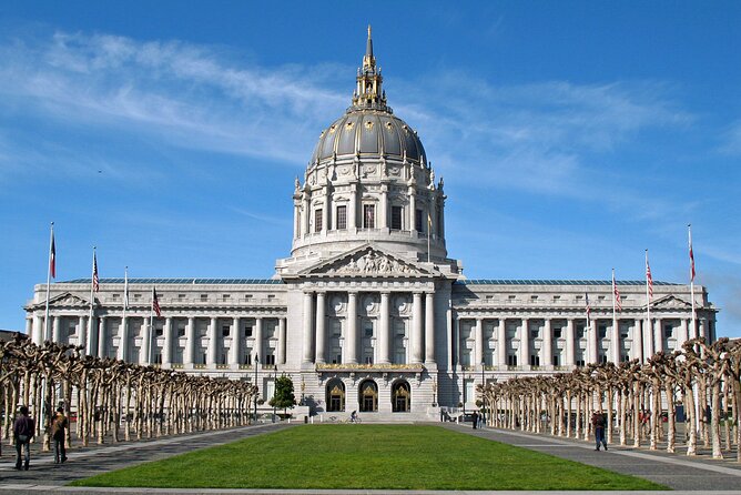 Bus and Bike Adventure: 1 Day Hop On Hop Off + 1 Day Bike Rental - Picking up the bike at 2661 Taylor Street