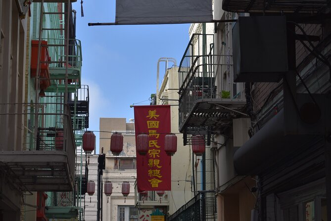 Chinatown Food & History Walking Tour - Small Group - Golden Gate Fortune Cookies Co shows the craft behind the treat