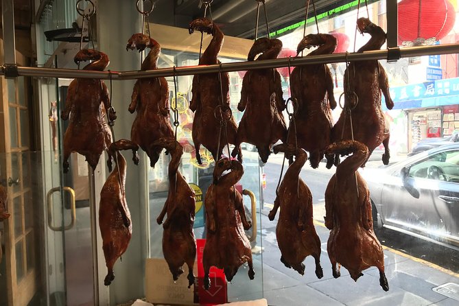 Chinatown & North BeachLittle Italy: 7 Tastings & History - Pizza and the question of balance