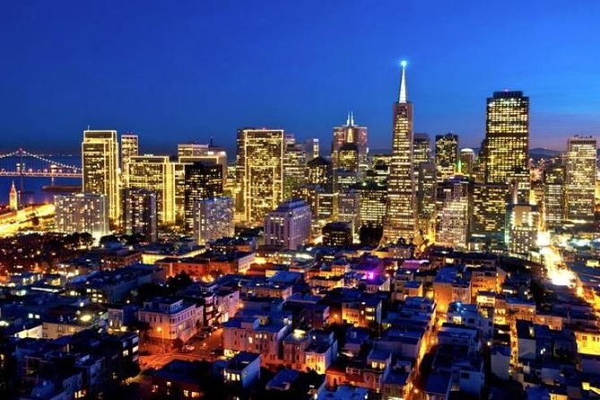 Chinatown & North BeachLittle Italy: 7 Tastings & History - Dim sum and a Chinatown bakery