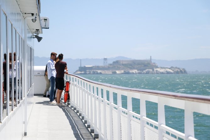 City Cruises San Francisco: Premier Brunch Cruise - The timing works for birthdays and special occasions