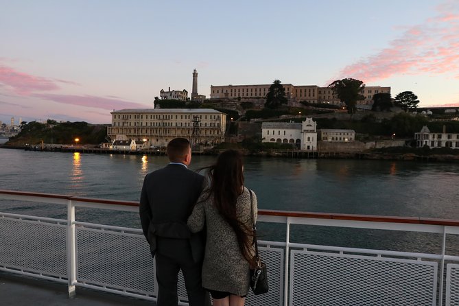 City Cruises San Francisco: Signature Dinner Cruise - What the $109.49 price really buys