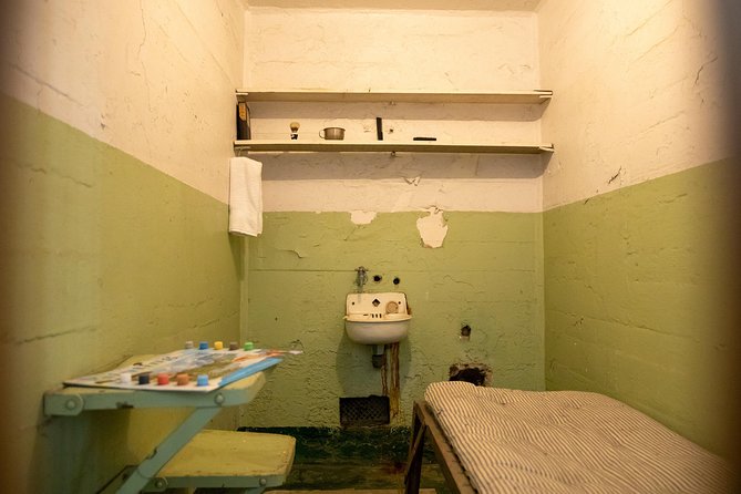 Combo Tour: Alcatraz Island and San Francisco Grand City Tour - From Haight-Ashbury to the Castro
