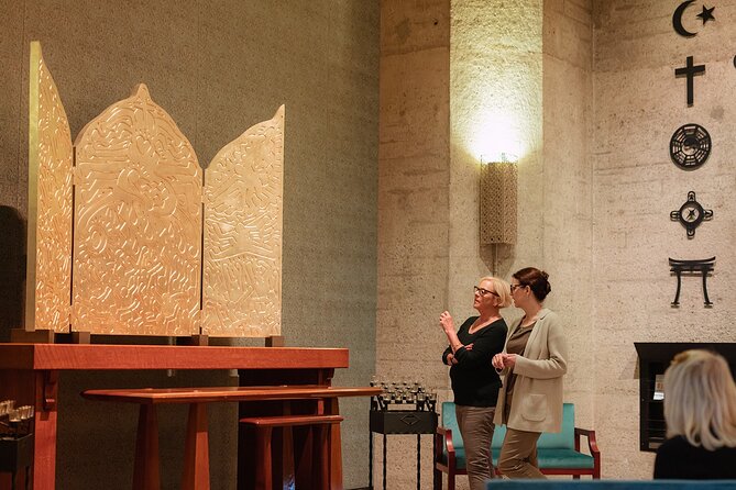 Expert-Led Guided Tour of Grace Cathedral in San Francisco - Art and symbols you could miss alone