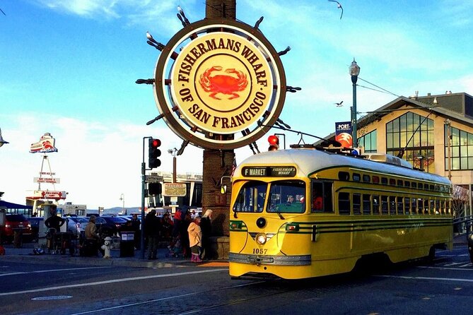 Express San Francisco Layover Tour w Airport Pickup and Dropoff - Golden Gate Bridge Welcome Center: 15 minutes with the city’s signature view