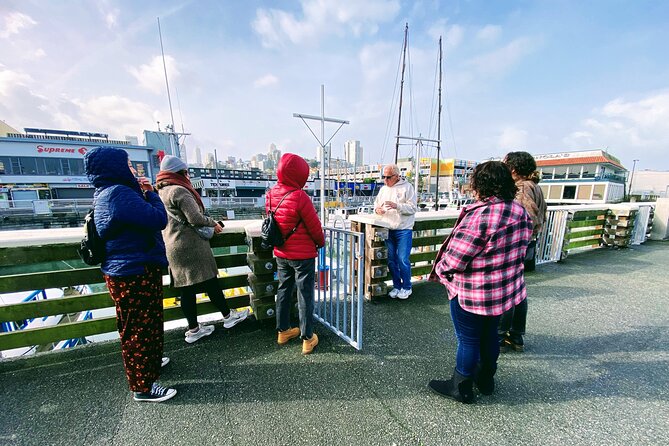 Fisherman’s Wharf Highlights Tour + Golden Gate Bay Voyage - Sea lions, Pier 39, and the liveliest part of the walk