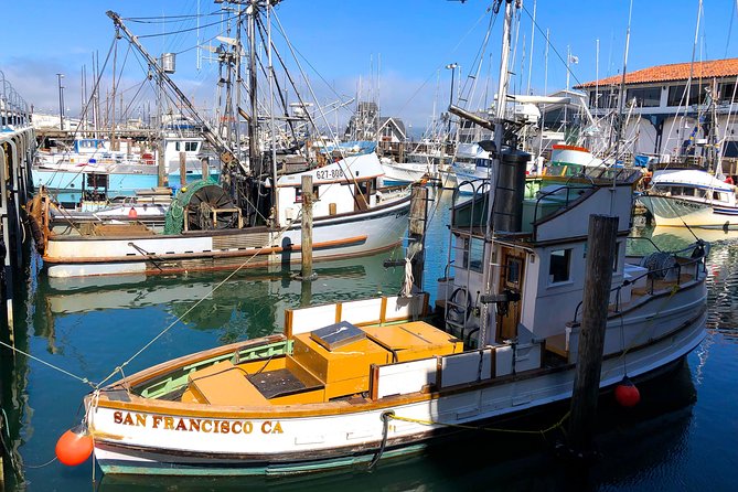 Fisherman's Wharf Walking Tour - Ghirardelli Square and the bridge views