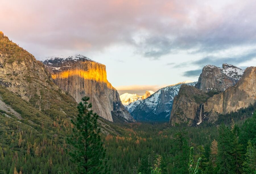 From San Francisco: Alcatraz Night and Yosemite Day Tour - Who should book this experience?
