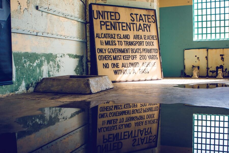 From San Francisco: Alcatraz Night and Yosemite Day Tour - The early road to Yosemite