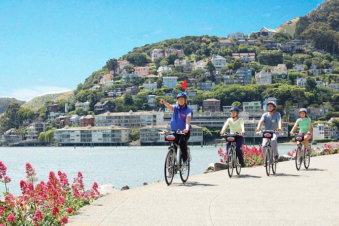 Golden Gate Bridge Guided Bicycle Tour with Lunch at Local Hotspot - What the $92 price really includes