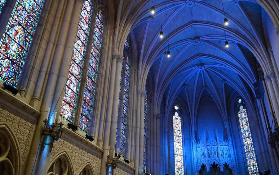 Grace Cathedral: Explore the Beauty (Entry + Self-Led Tour) - The Self-Guided Tour and Its Four Languages