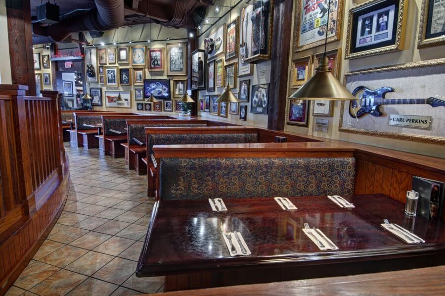 Meal at Hard Rock Cafe San Francisco at Pier 39 - Booking, cancellations, and small details that matter
