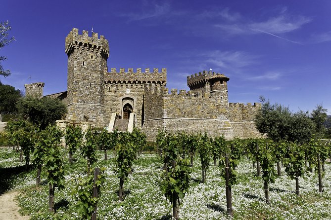Napa Valley Wine Trolley Castle Tour - Key things to know before booking