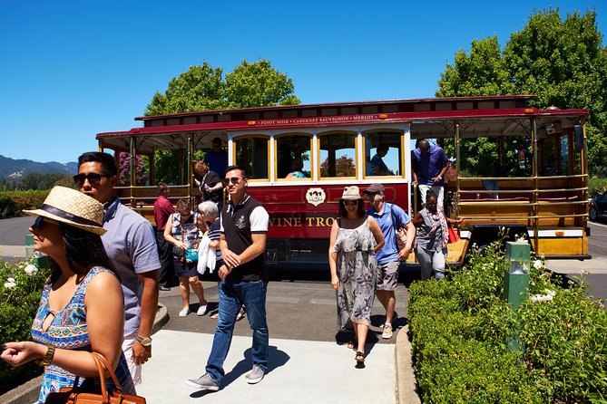 Napa Valley Wine Trolley Classic Tour - How the winery schedule may feel