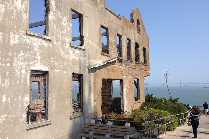 Official Alcatraz Island Prison Tour and San Francisco Bay Cruise - Pier 39 adds a separate view of the bay