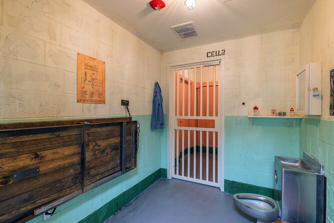 Prison Break Alcatraz Escape Room in Fisherman's Wharf - Entering the 1962 Alcatraz story
