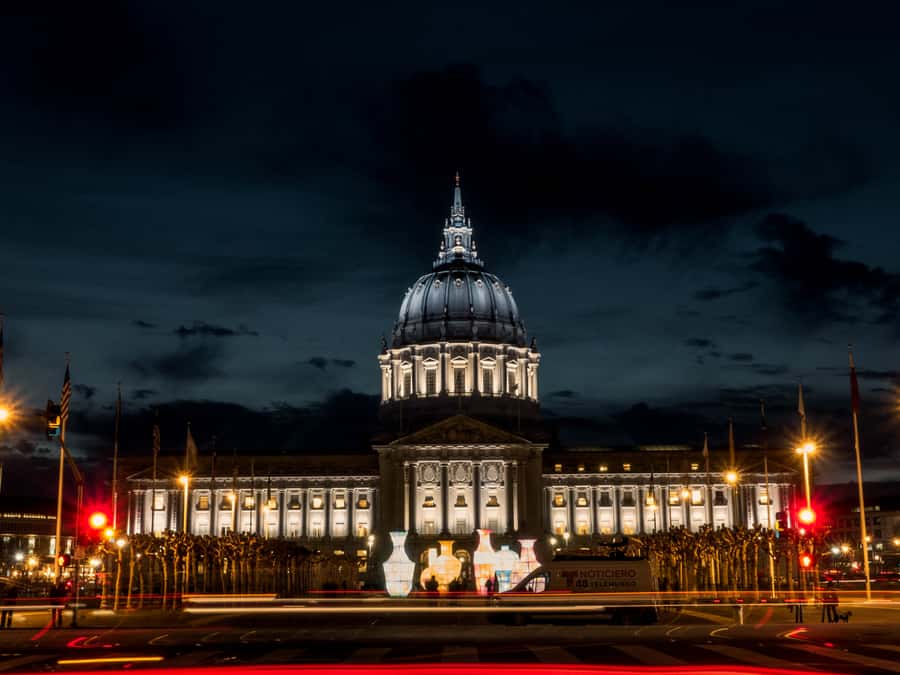 San Francisco: 2-Hour Private Tuk Tuk Night Tour - Downtown landmarks from Union Square to Civic Center