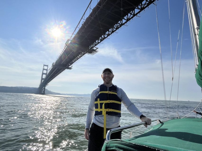 SAN FRANCISCO: (2hr) SUNSET Sailing Experience on SF Bay - Returning past Sausalito and the evening water