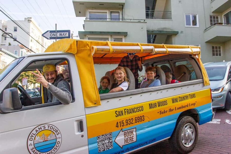 San Francisco: Alcatraz Admission + City Highlights Tour - Lombard Street, Chinatown, and Fisherman’s Wharf
