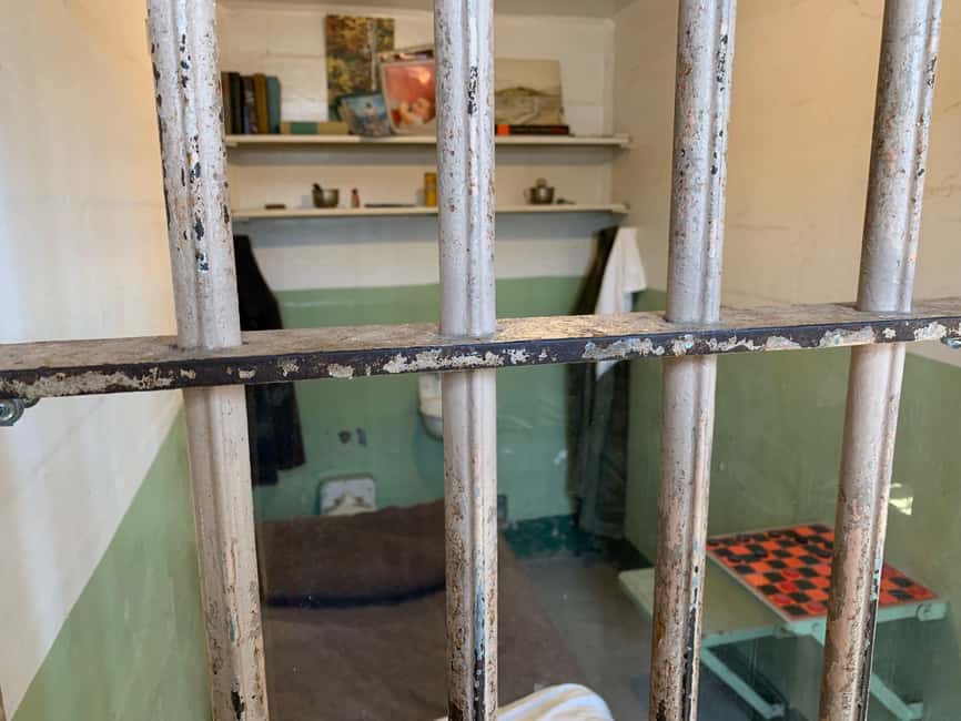San Francisco: Alcatraz, Ferry & Audio Tour w/ Night Option - What the companion audio adds