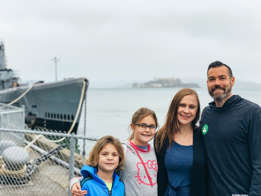 San Francisco: Alcatraz, Fisherman’s Wharf & Optional Extras - Fisherman’s Wharf, food stalls, and waterfront stories