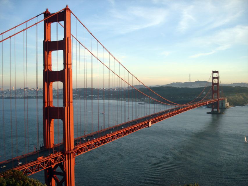San Francisco: Alcatraz Island & 2 Hour Bike Rental - Walking through the former federal penitentiary