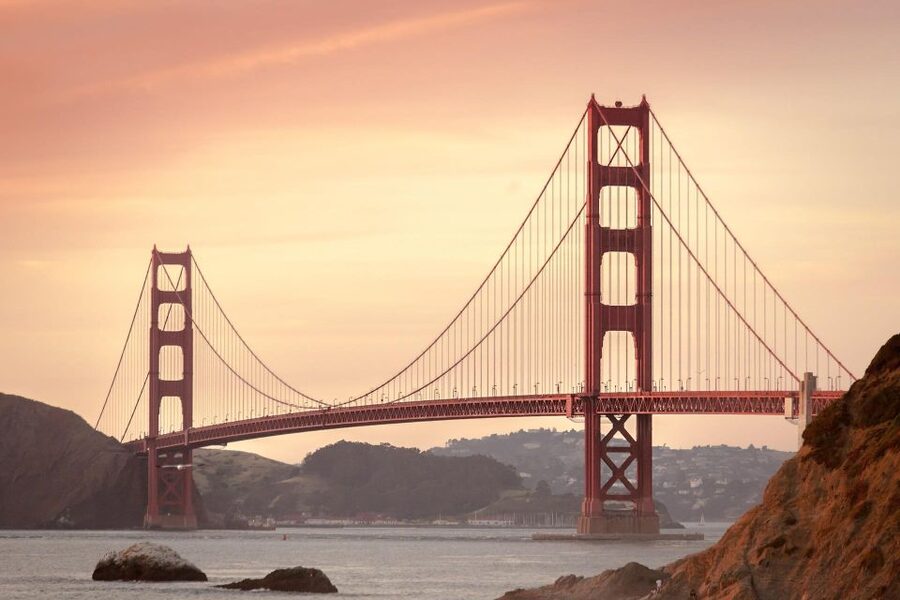 San Francisco: Alcatraz Island & 2 Hour Bike Rental - Food credit and practical extras
