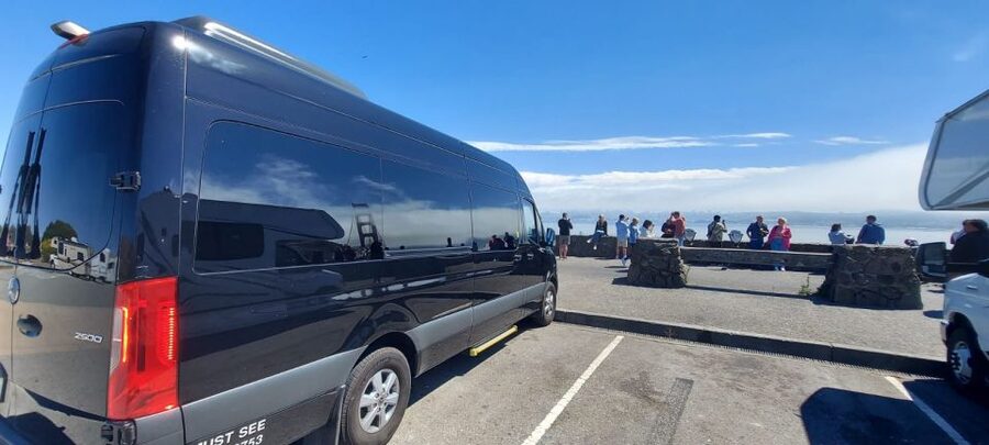 San Francisco: Alcatraz Tour with Muir Woods and Sausalito - Sausalito as a one-hour waterfront pause