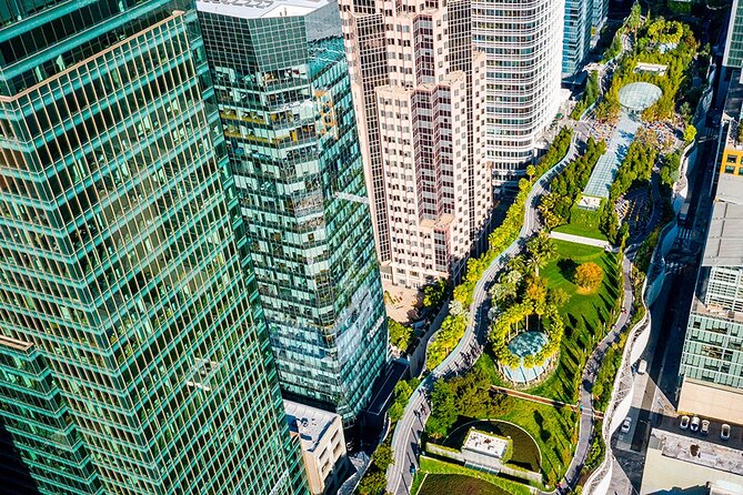 San Francisco Architecture Walking Tour - Why a Group of 10 Matters