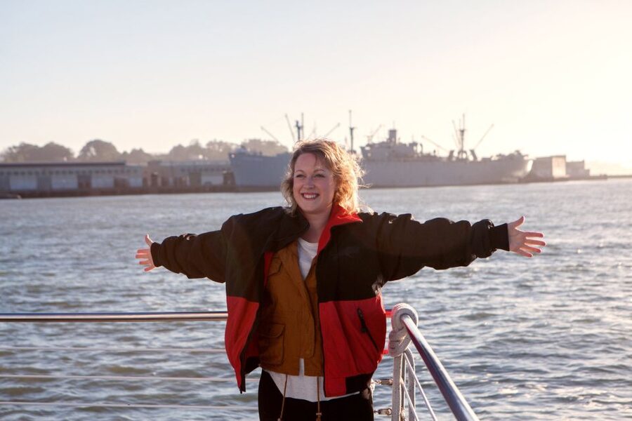 San Francisco Bay Sunset Cruise by Luxury Catamaran - Sunset over the Pacific and the return to the city