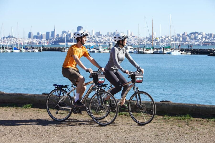 San Francisco: Bike Tour with Muir Woods and Sausalito Visit - Practical timing for a smoother day