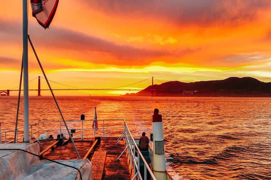 San Francisco: California Sunset Cruise (2-hours) - Alcatraz and Angel Island from the water