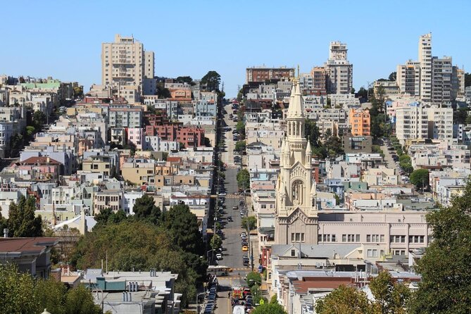 San Francisco Chinatown, Russian Hill, And North Beach Tour - Starting beneath Chinatown’s Dragon’s Gate