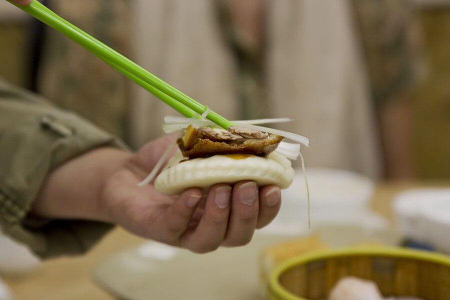 San Francisco: Chinatown Walking Food Tour - The sights between the bites