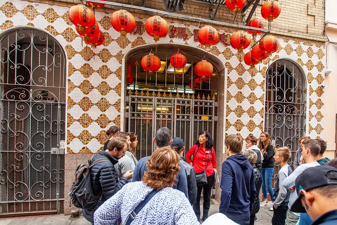 San Francisco Chinatown Walking Tour - Portsmouth Square, Chinatown’s outdoor living room