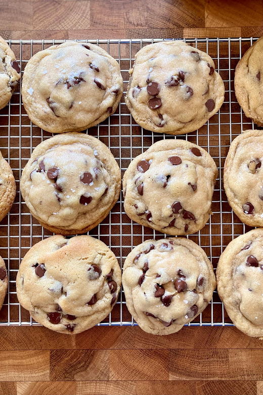 San Francisco: Chocolate Chip Cookie Workshop - Waiting for the oven and taking the cookies home