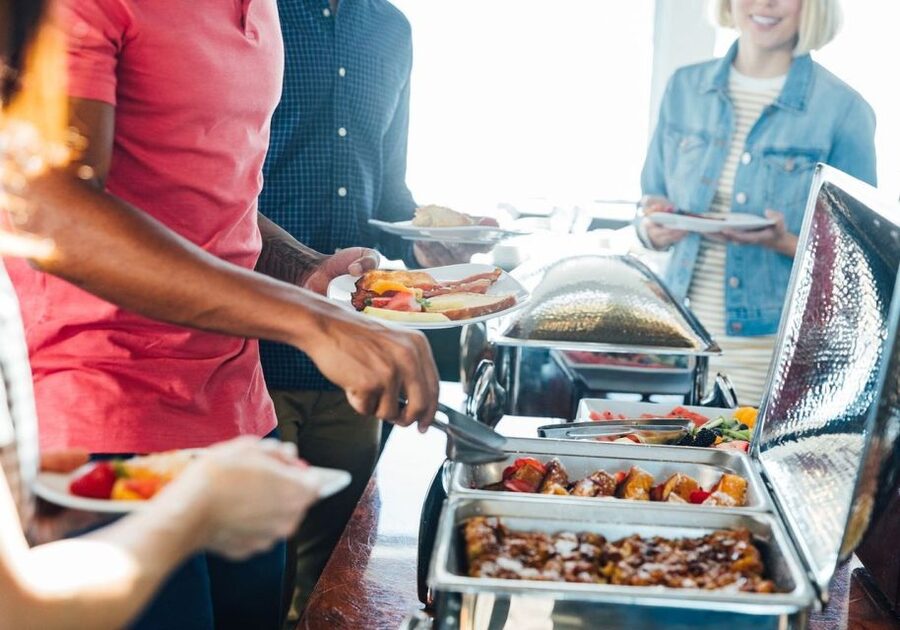 San Francisco: Christmas Day Buffet Brunch or Dinner Cruise - Boarding and settling into your table
