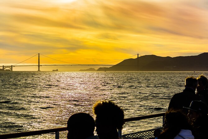 San Francisco City Lights Cruise (2-hours) - The return route past the Marina District and Fort Mason