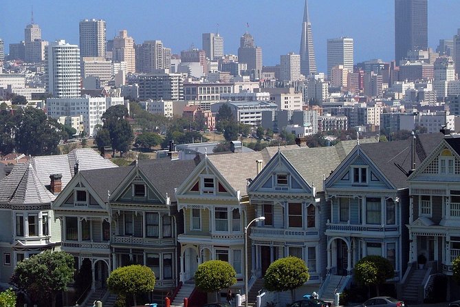 San Francisco E-Bike Tour: City Highlights - The Ferry Building and the eastern waterfront