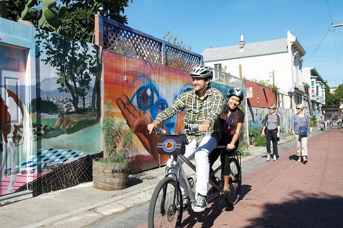 San Francisco E-Bike Tour: City Highlights - Clarion Alley and the Mission District